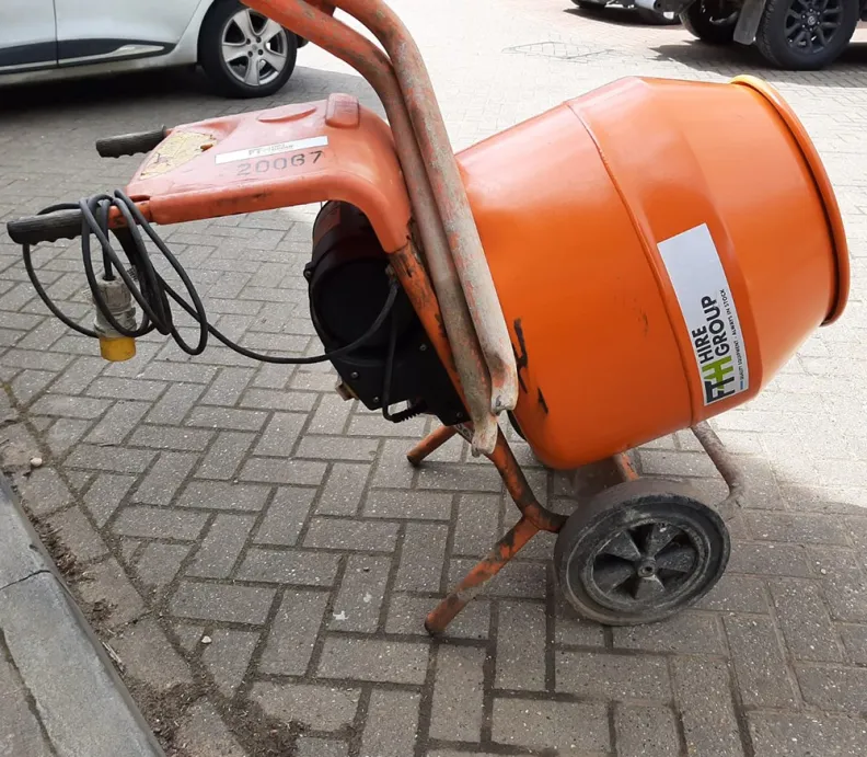 Belle 110v Mixer